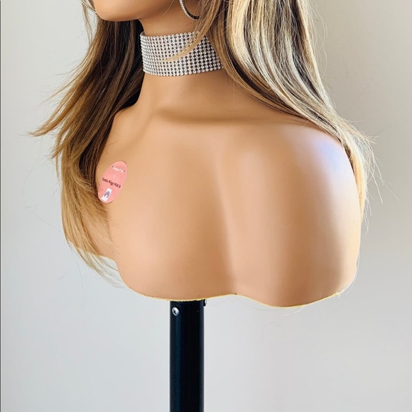 A Pretty 20” Toffee Brown Premium Fiber Wig with Bangs for Daily Wear or Events - Picture 9 of 11